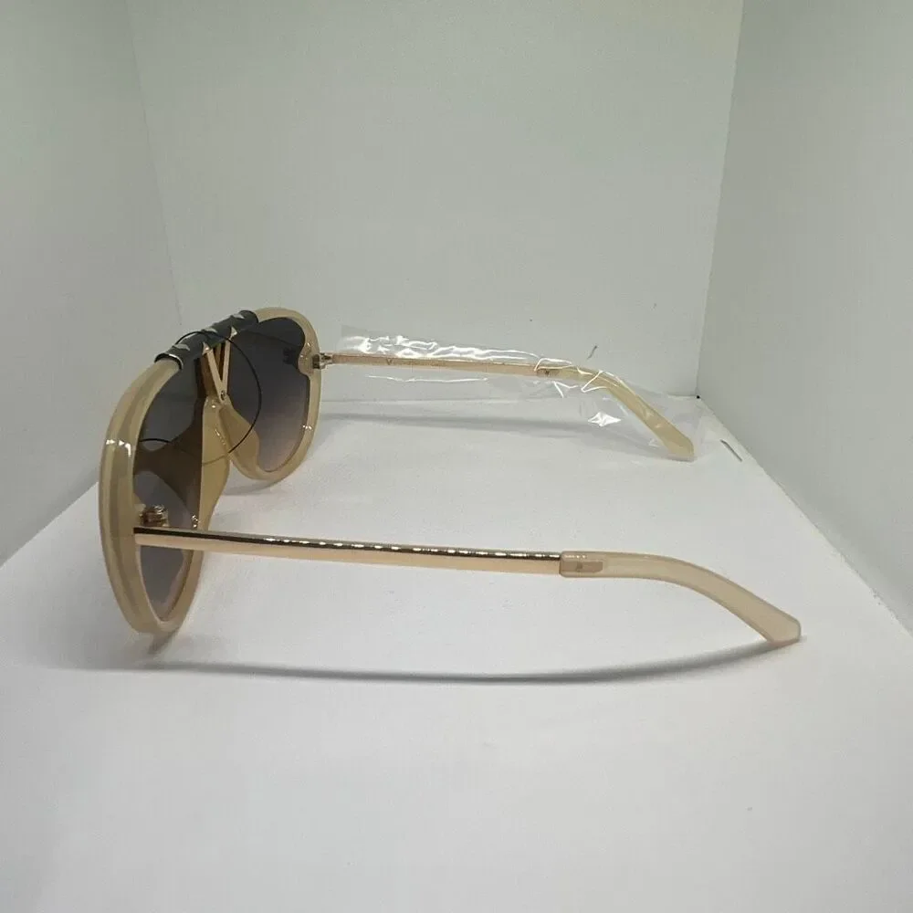 VG Aviator Shield Sunglasses NWT UV400 Protection